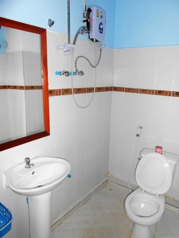 Domon Hotel Vang Vieng Rum bild