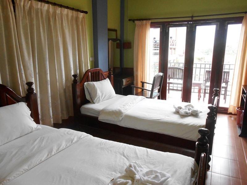 Domon Hotel Vang Vieng Rum bild
