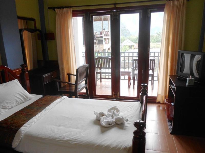 Domon Hotel Vang Vieng Exteriör bild