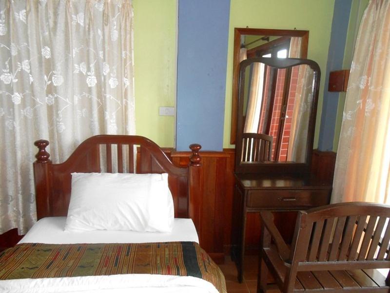Domon Hotel Vang Vieng Exteriör bild