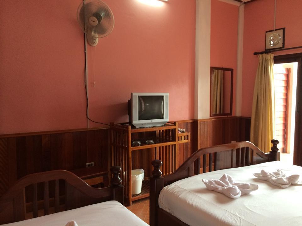 Domon Hotel Vang Vieng Exteriör bild