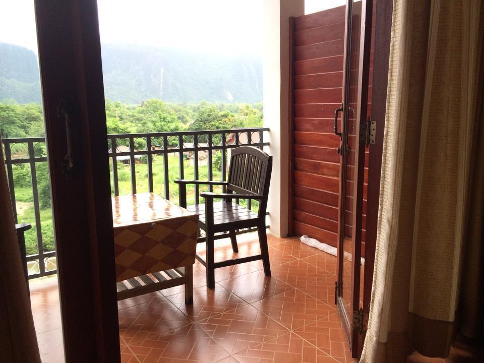 Domon Hotel Vang Vieng Exteriör bild